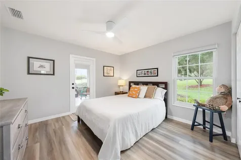 5402 NW 76th Court Ocala FL 34482