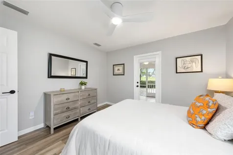 5402 NW 76th Court Ocala FL 34482