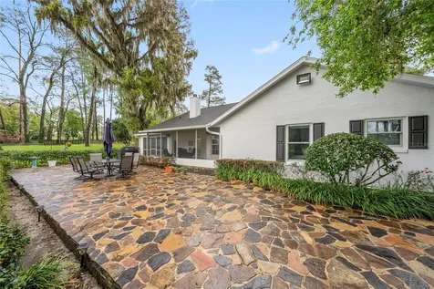 5402 NW 76th Court Ocala FL 34482