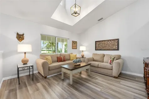 5402 NW 76th Court Ocala FL 34482