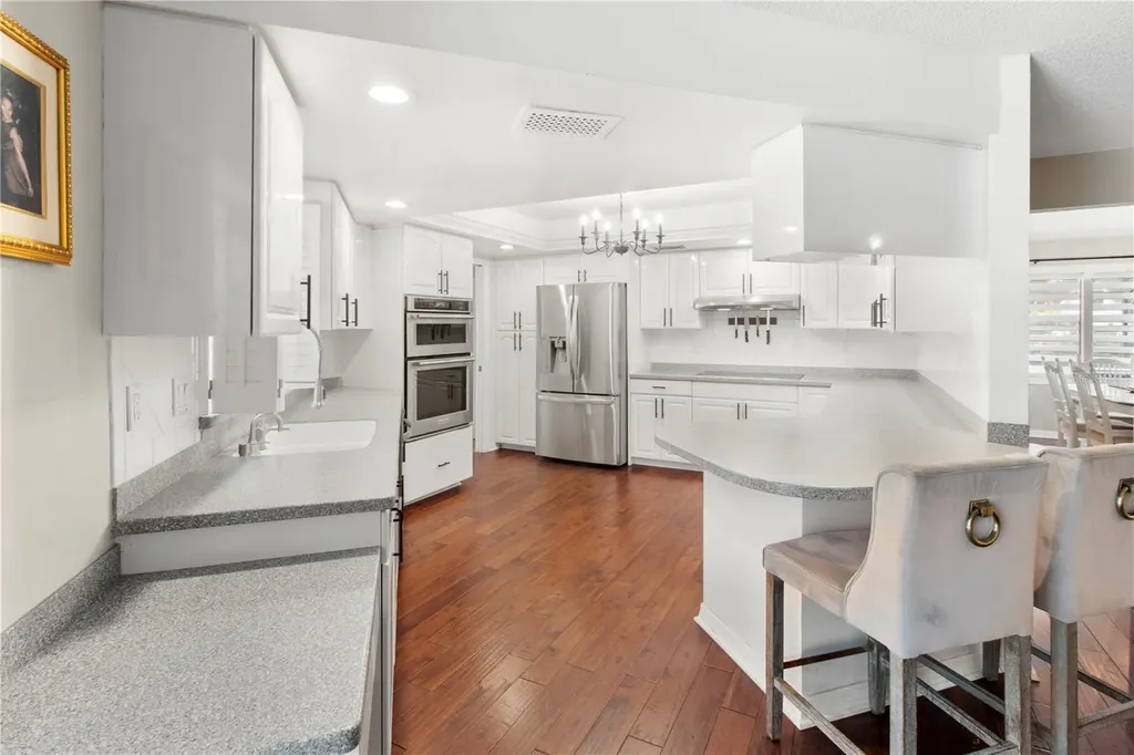 1279 Cornish Court Sarasota FL 34232