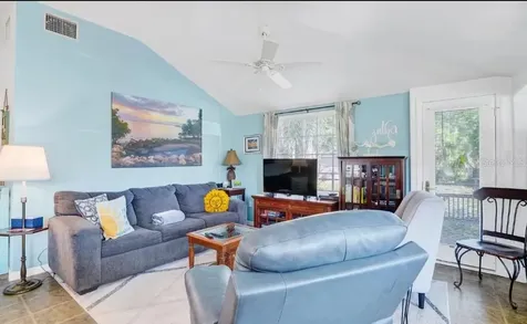 526 5th Avenue N Safety Harbor FL 34695