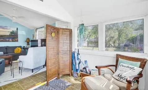 526 5th Avenue N Safety Harbor FL 34695