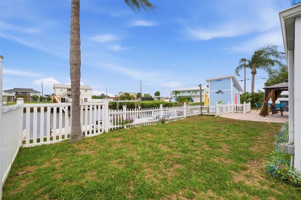 4262 Paradise Circle Hernando Beach FL 34607