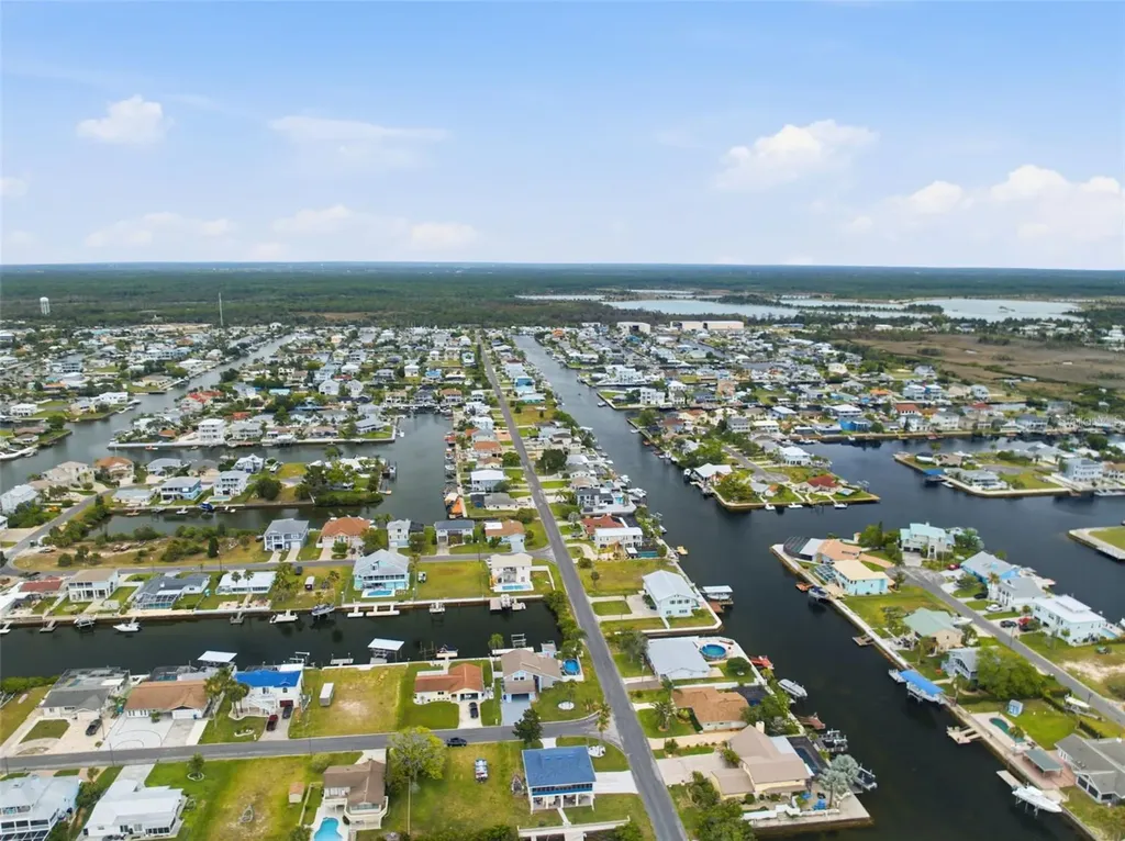 4262 Paradise Circle Hernando Beach FL 34607