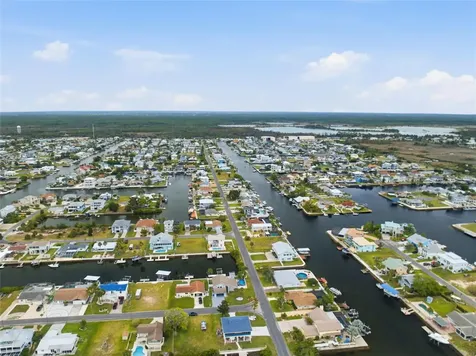 4262 Paradise Circle Hernando Beach FL 34607