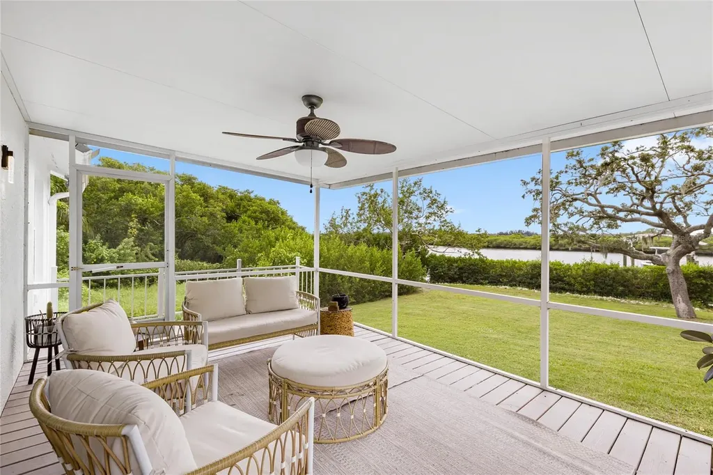 4304 14th Avenue E Bradenton FL 34208