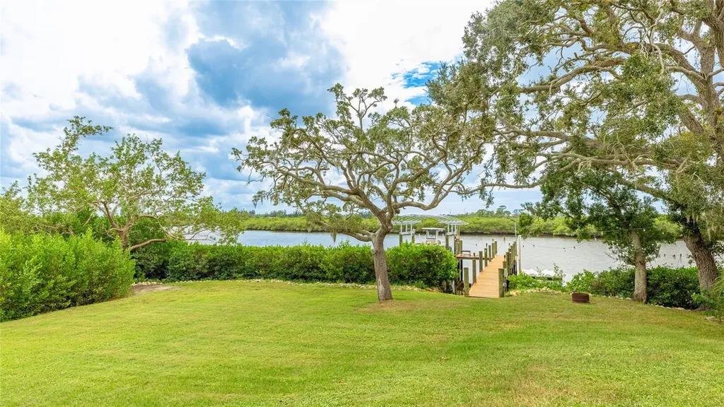 4304 14th Avenue E Bradenton FL 34208