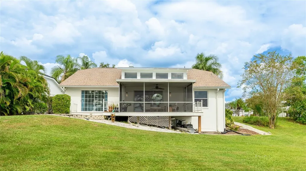 4304 14th Avenue E Bradenton FL 34208