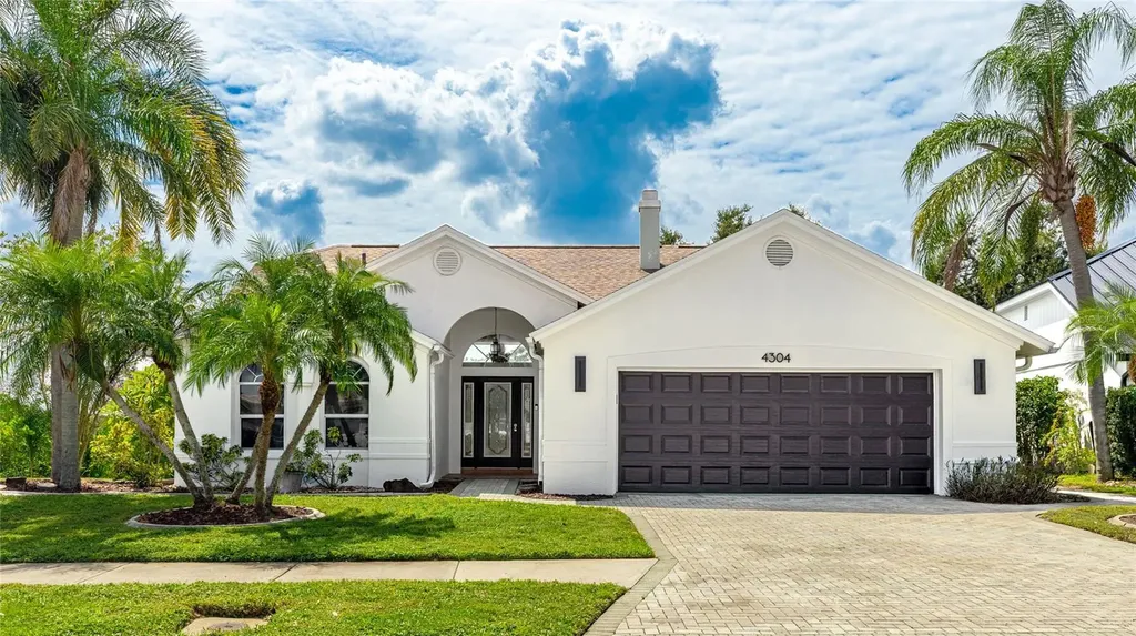 4304 14th Avenue E Bradenton FL 34208