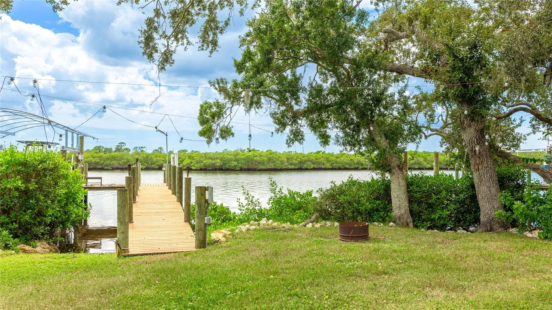 4304 14th Avenue E Bradenton FL 34208