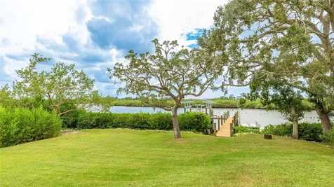 4304 14th Avenue E Bradenton FL 34208