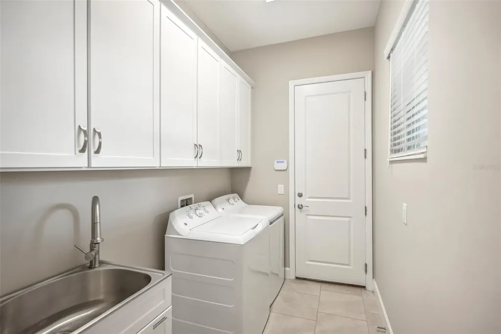 4838 Sevilla Shores Drive Wimauma FL 33598