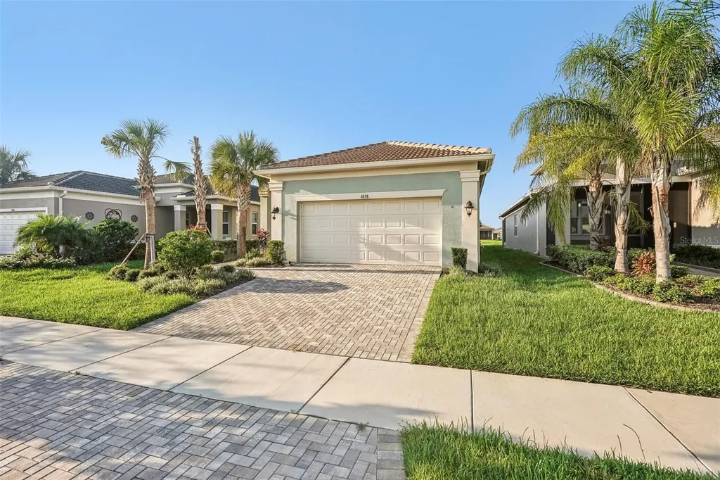 4838 Sevilla Shores Drive Wimauma FL 33598