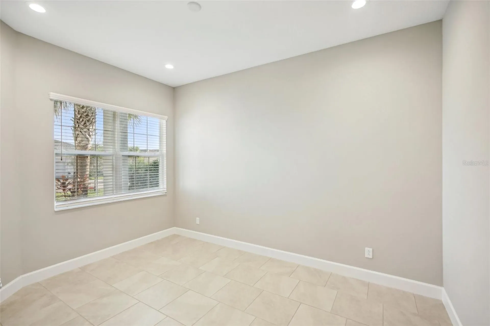 4838 Sevilla Shores Drive Wimauma FL 33598