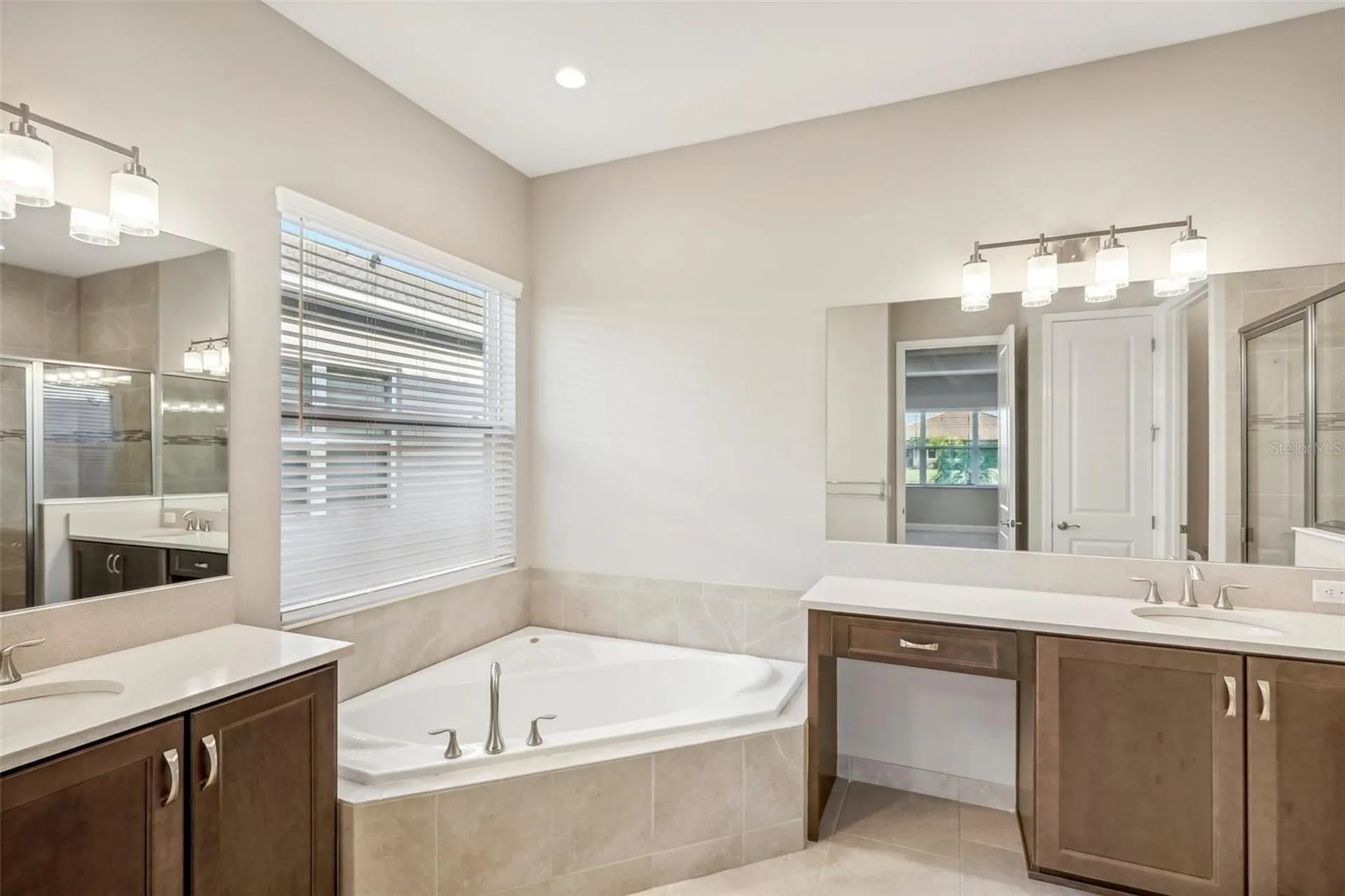 4838 Sevilla Shores Drive Wimauma FL 33598