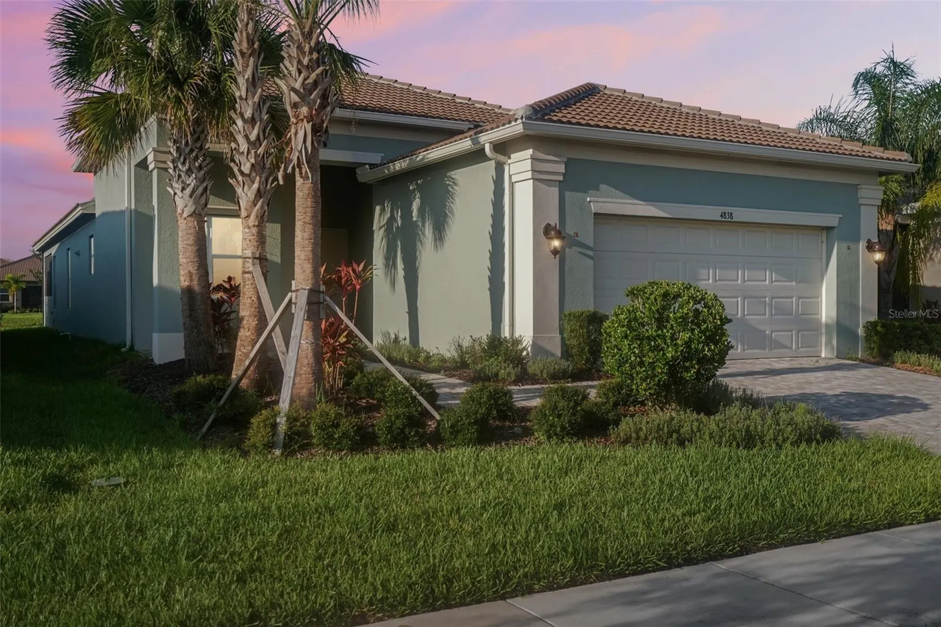4838 Sevilla Shores Drive Wimauma FL 33598