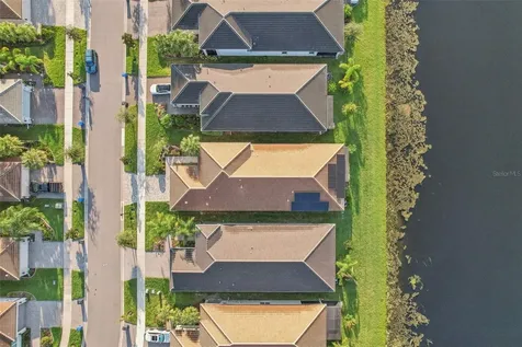 4838 Sevilla Shores Drive Wimauma FL 33598