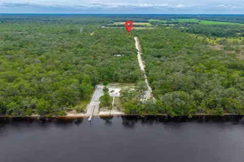 550 NW 73rd Way Bell FL 32619