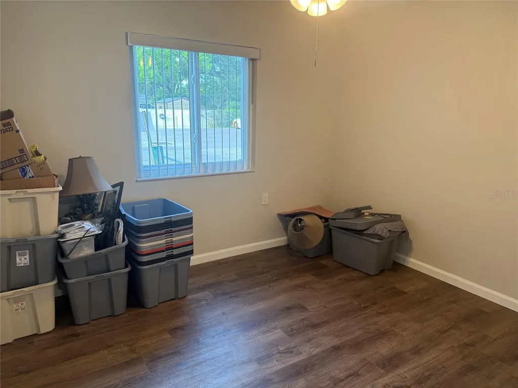 39132 County Road 54 Zephyrhills FL 33542