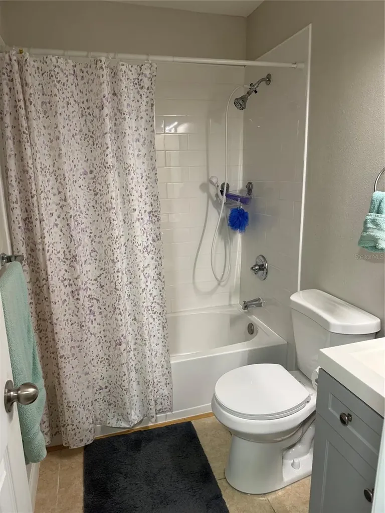 39132 County Road 54 Zephyrhills FL 33542
