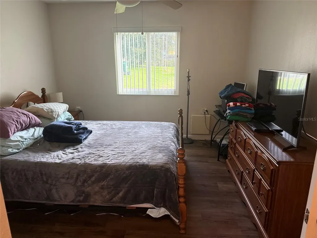 39132 County Road 54 Zephyrhills FL 33542