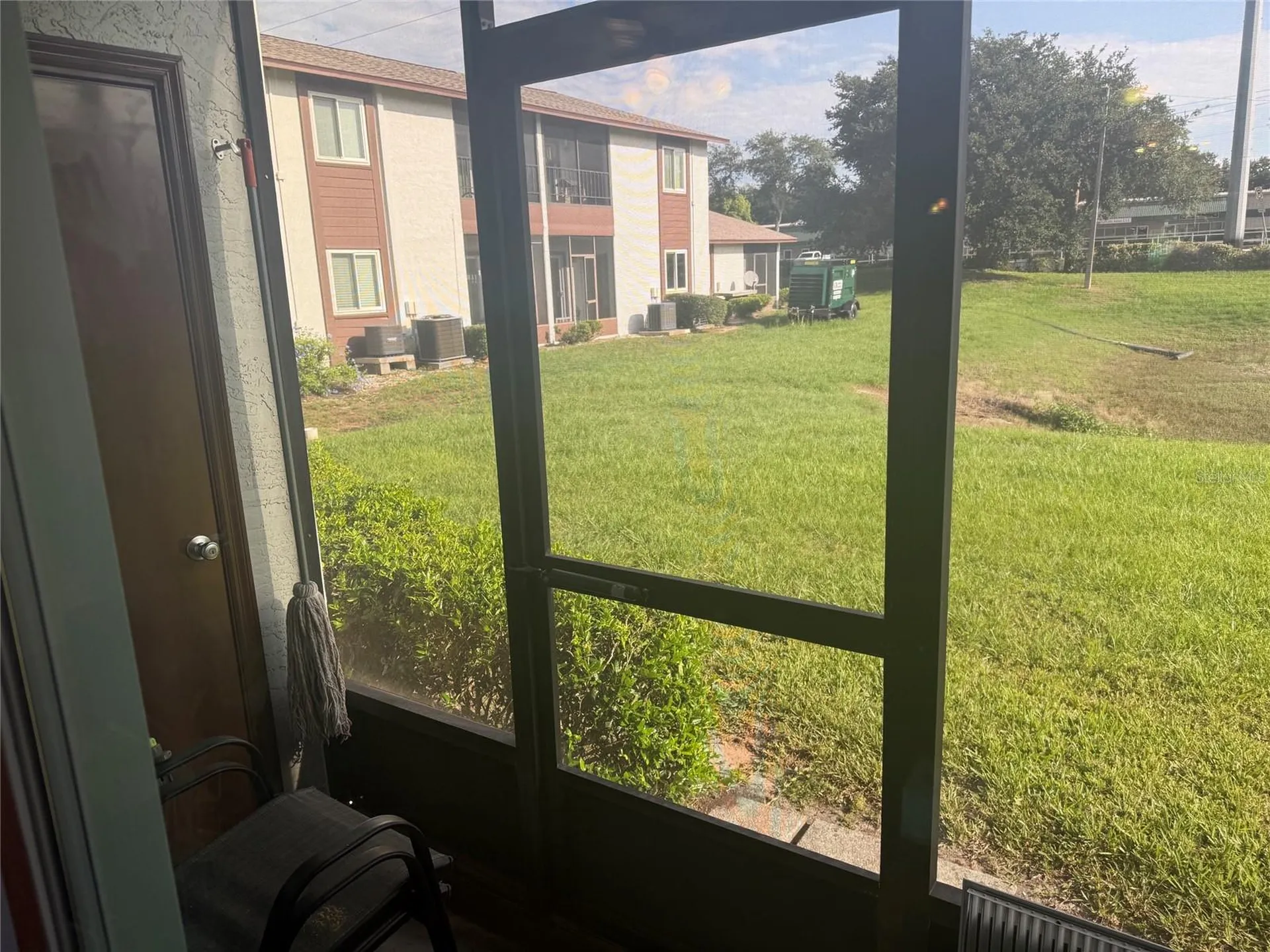 39132 County Road 54 Zephyrhills FL 33542