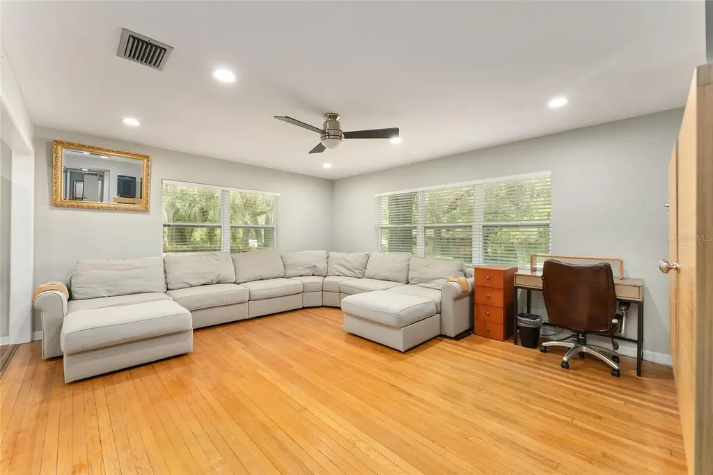 3826 SW 2nd Avenue Gainesville FL 32607