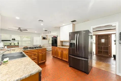3826 SW 2nd Avenue Gainesville FL 32607