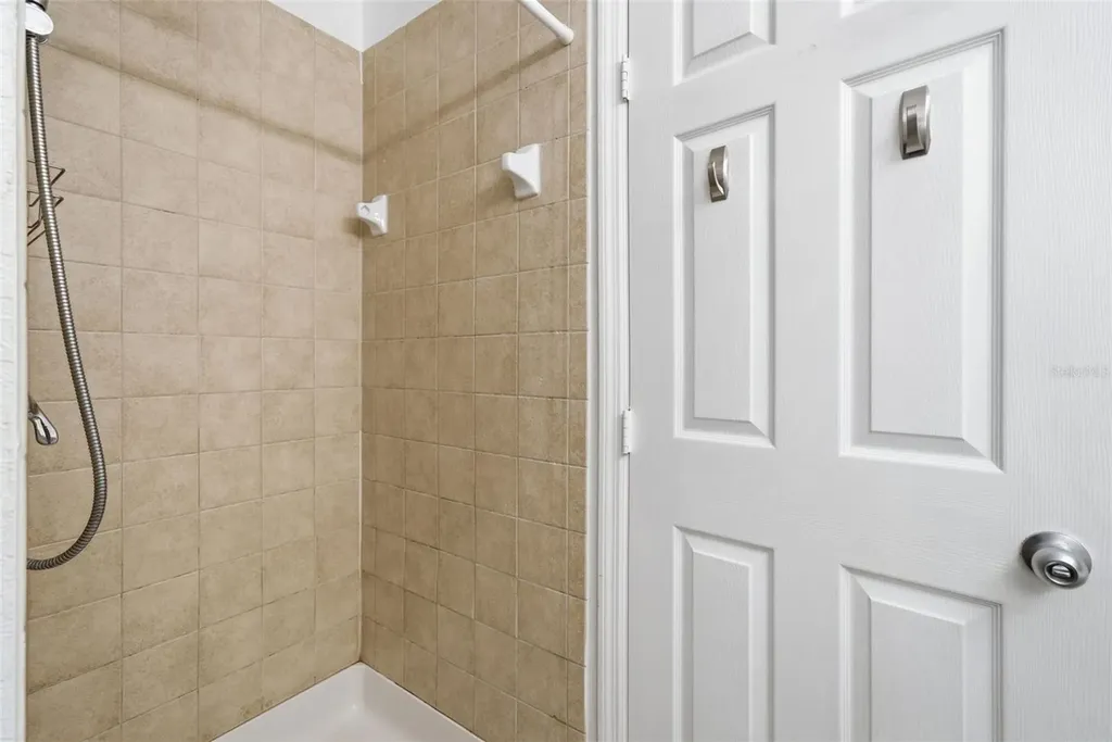 113 Grand Beach Place Tampa FL 33609
