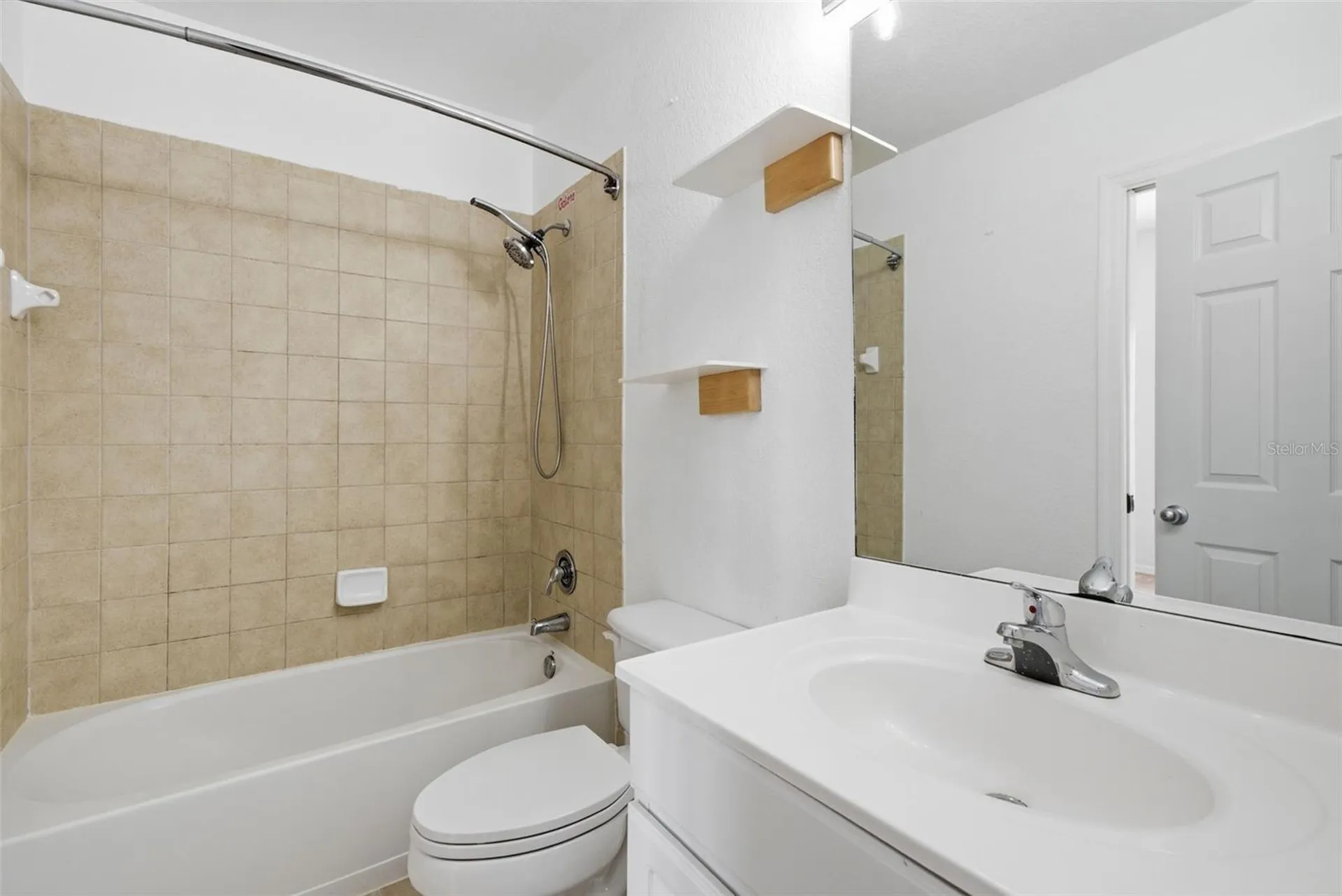 113 Grand Beach Place Tampa FL 33609
