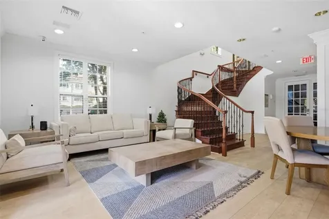 113 Grand Beach Place Tampa FL 33609