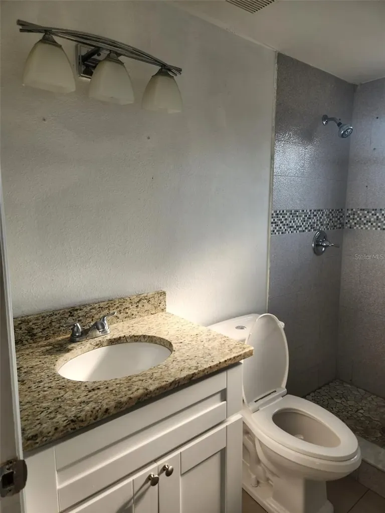 8518 Woodlake Drive Tampa FL 33615