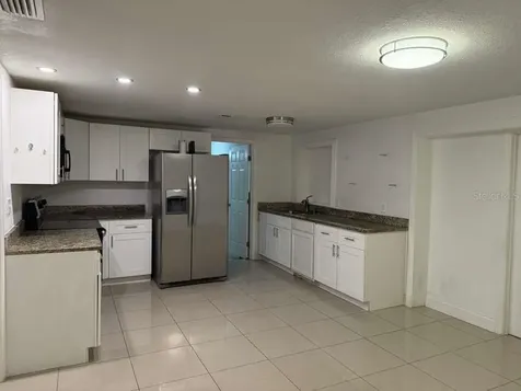 8518 Woodlake Drive Tampa FL 33615