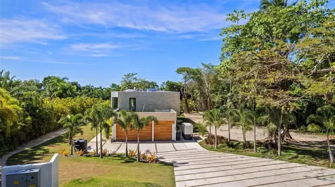 904 Villa Dorado Estates Dorado PR 00646