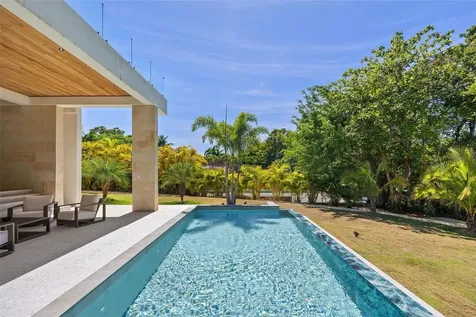 904 Villa Dorado Estates Dorado PR 00646