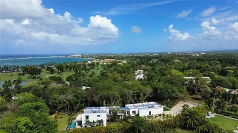904 Villa Dorado Estates Dorado PR 00646