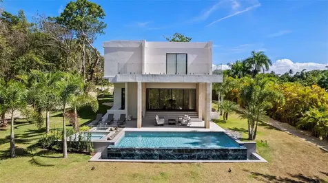 904 Villa Dorado Estates Dorado PR 00646