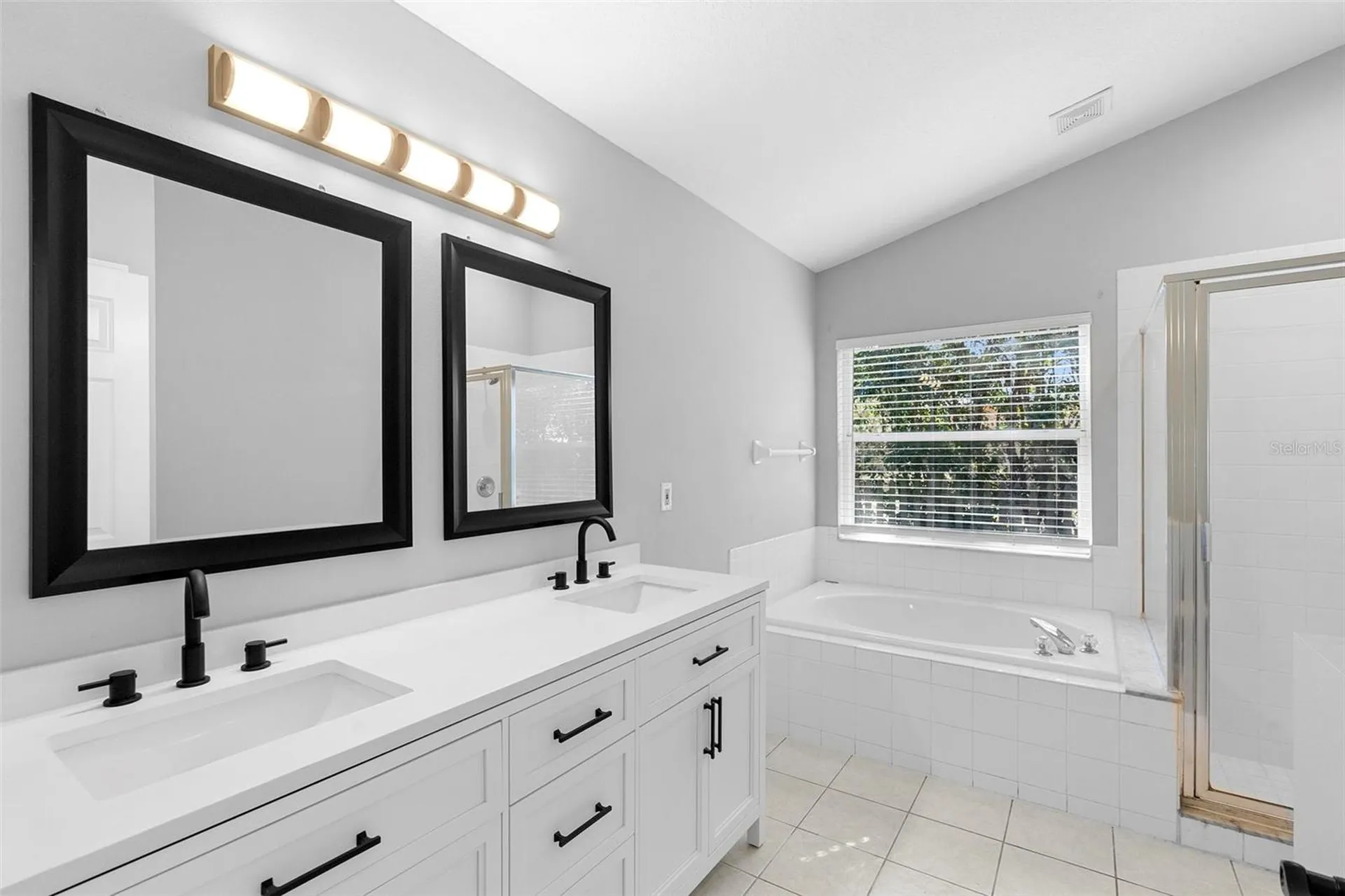 846 Grand Hughey Court Apopka FL 32712