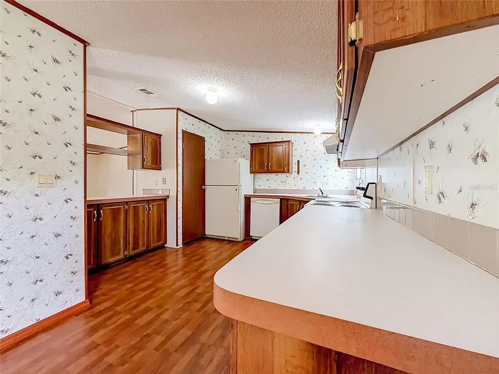 9129 County Road 44 Leesburg FL 34788