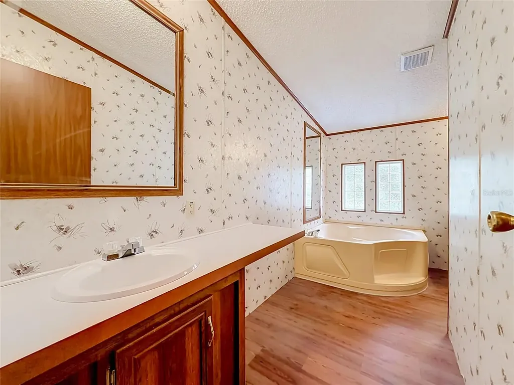 9129 County Road 44 Leesburg FL 34788