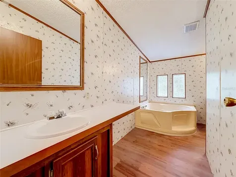 9129 County Road 44 Leesburg FL 34788