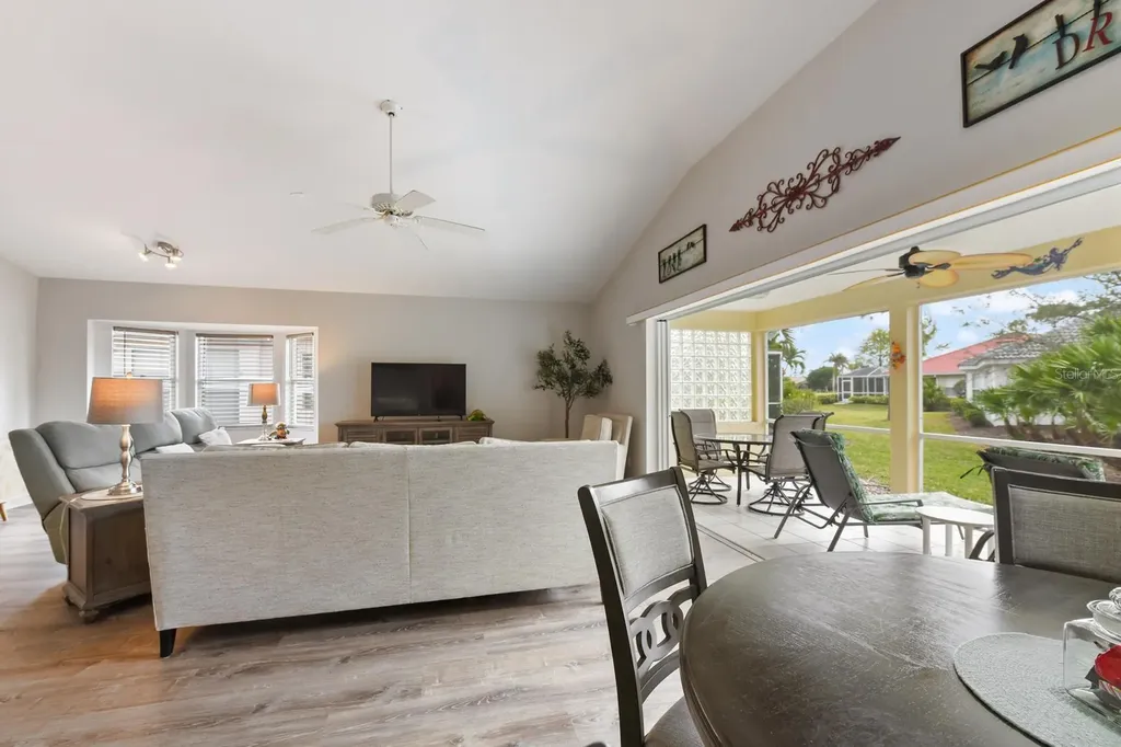 3985 Cape Cole Boulevard Punta Gorda FL 33955
