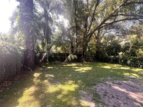 1110 Poinsettia Avenue Orlando FL 32804
