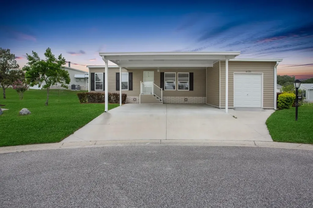 4125 Myrtle Oak Court Zellwood FL 32798
