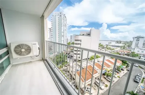 6165 Av. Isla Verde Carolina PR 00979