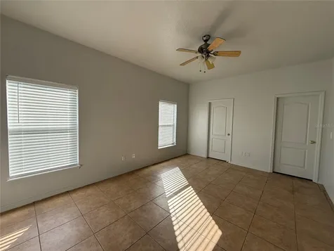 368 Conch Key Way Sanford FL 32771