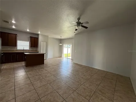 368 Conch Key Way Sanford FL 32771