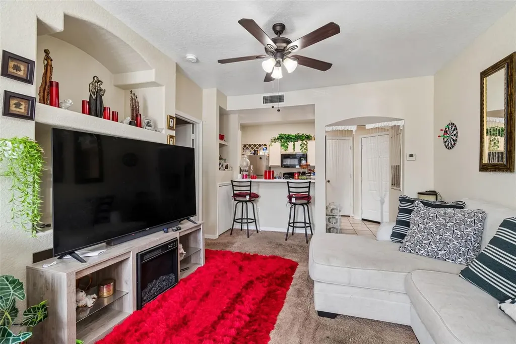 8414 Lucuya Way Tampa FL 33637