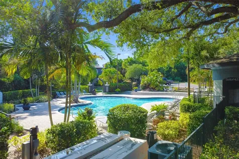8414 Lucuya Way Tampa FL 33637
